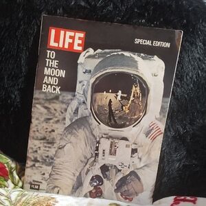 LIFE Magazine - To The Moon and Back/1969
